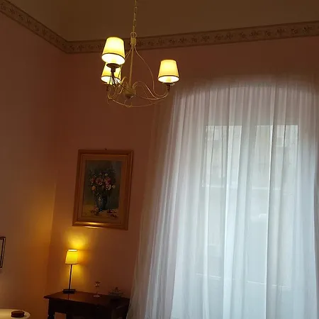 アパート Aria Di Casa タラント